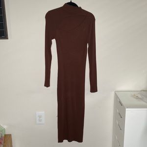 Long knit brown dress